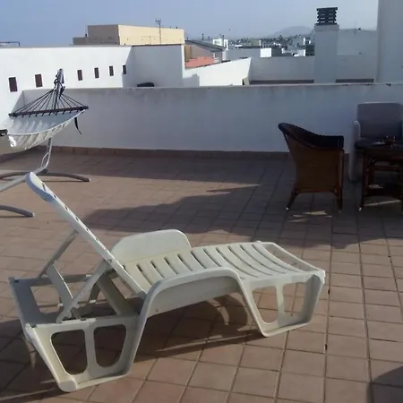 Apartment Lorenzo's Bed & Surf Corralejo