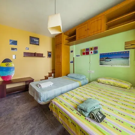 Lorenzo's Bed & Surf Apartment Corralejo