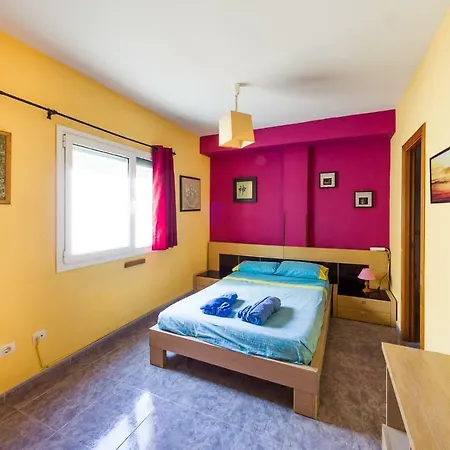Lorenzo's Bed & Surf Corralejo