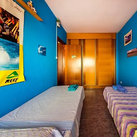 Lorenzo's Bed & Surf